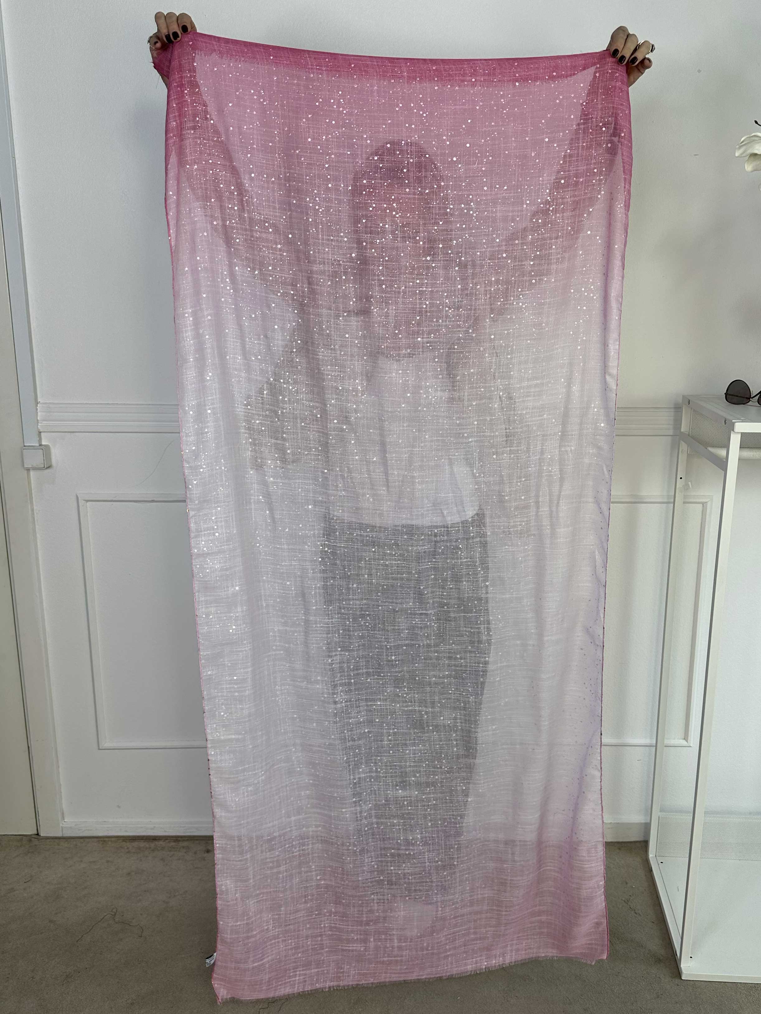 Eliza - Let tørklæde med guld detaljer